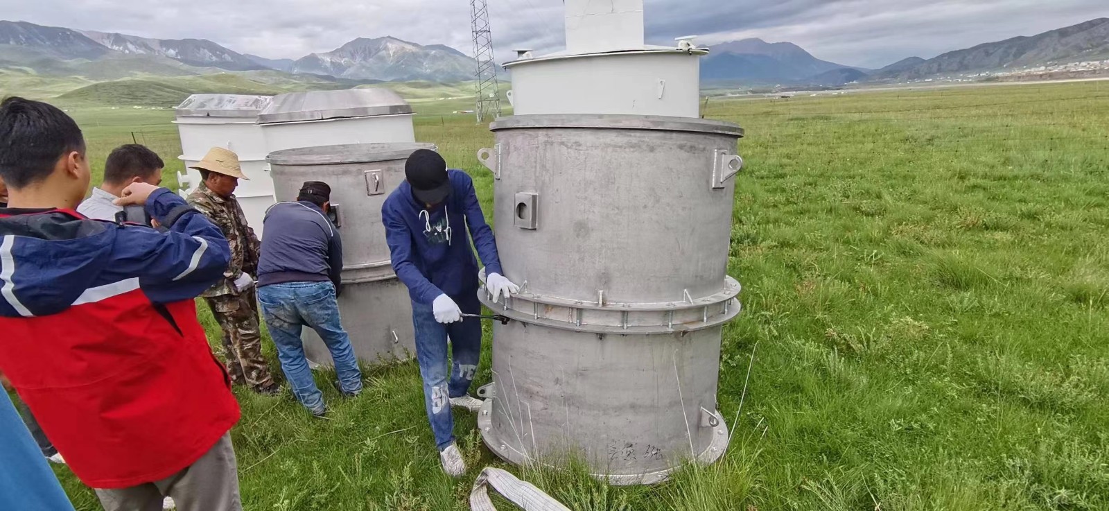 6351f4bf96b2e.jpg 6351f4bf96b2e.jpg